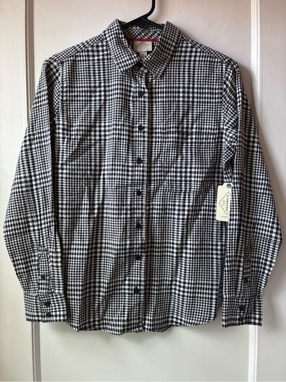 NEW St. John's Bay Black and White Gingham Button-Down Shirt